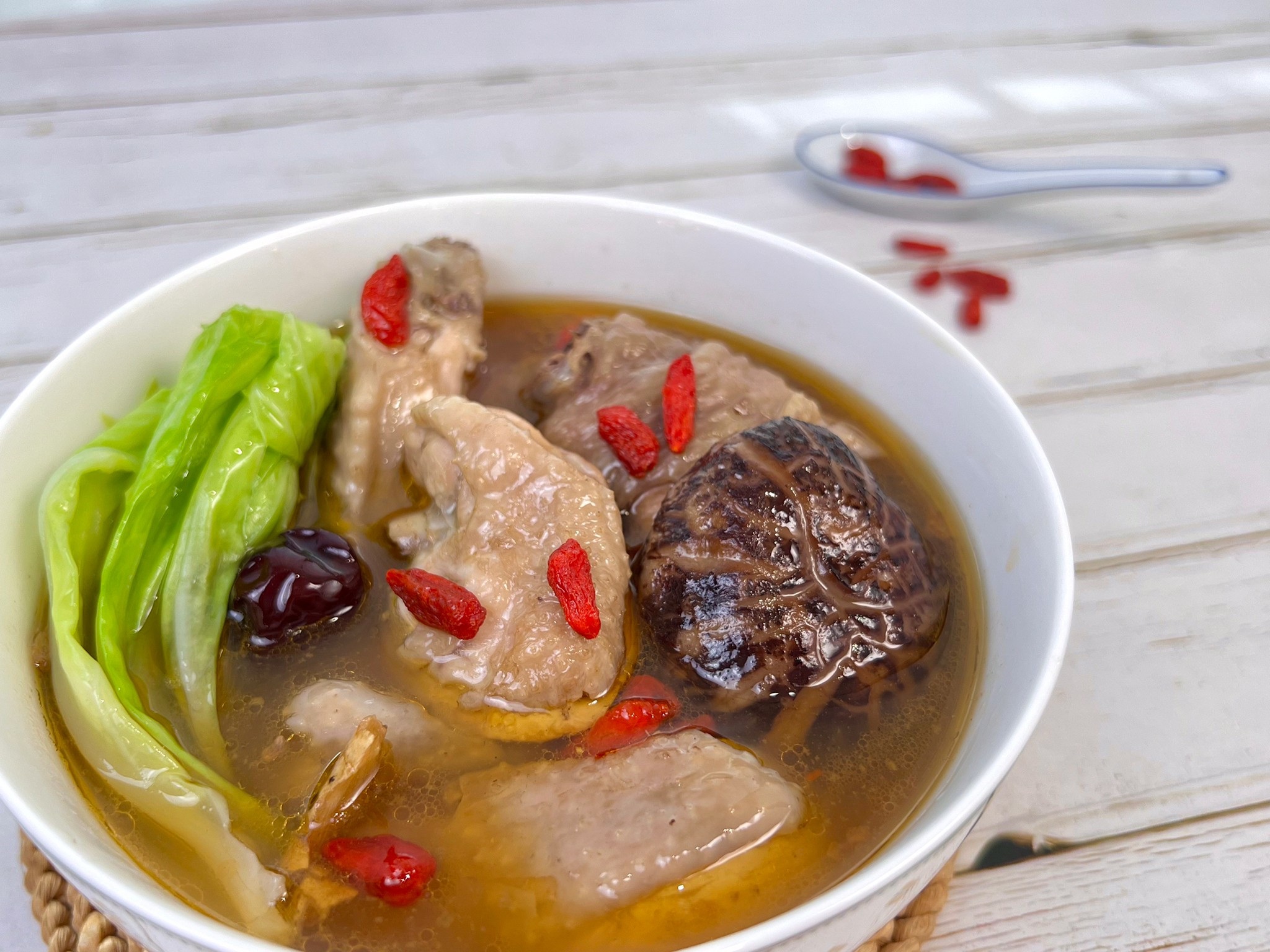 補血養氣藥膳麻油雞湯